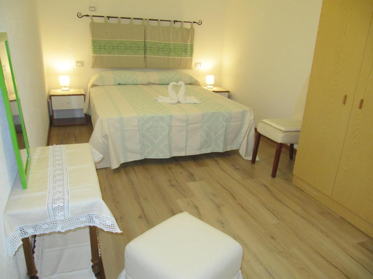 B&B I Limoni Sorso Bagian luar foto