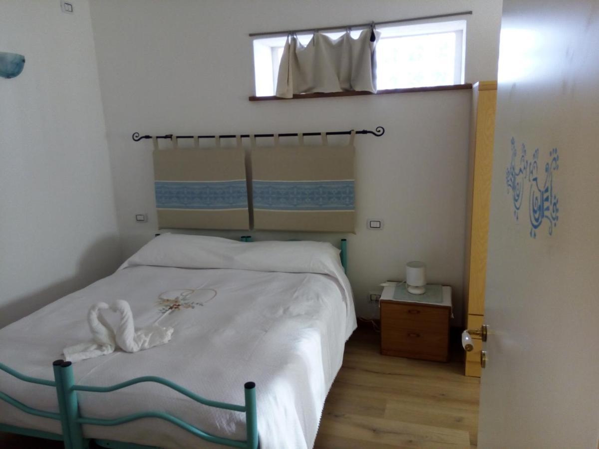 B&B I Limoni Sorso Bagian luar foto